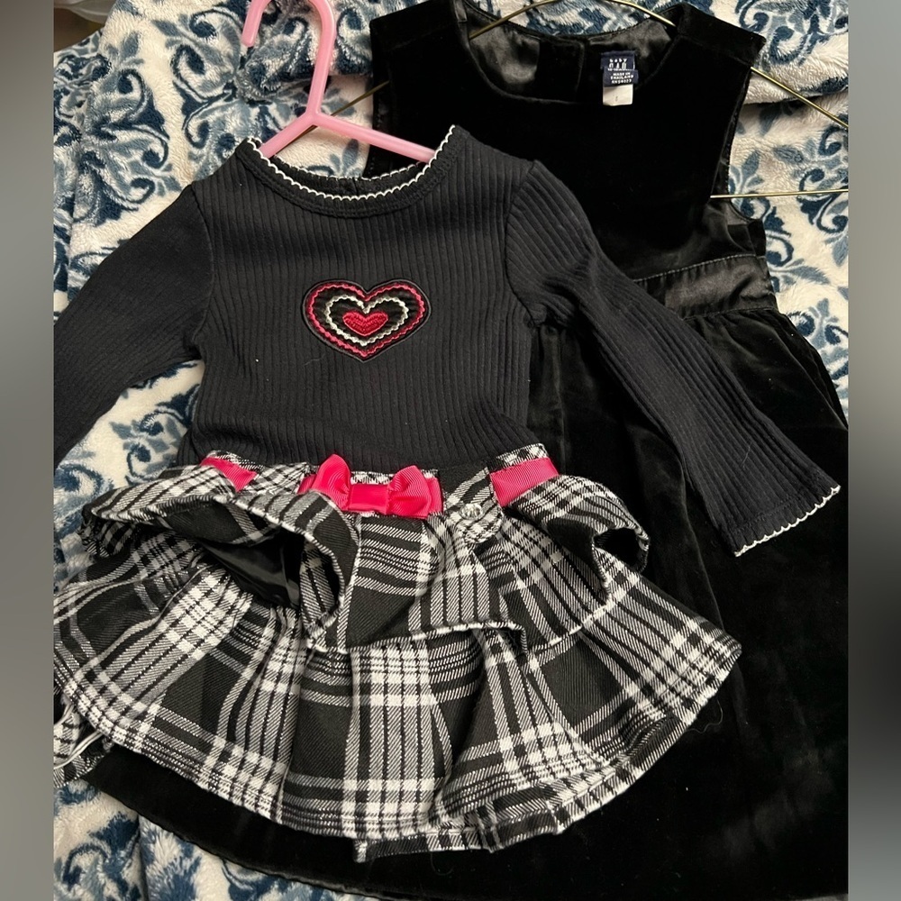 12 month Baby Girl Gap Black Holiday Fancy Dresses Black White Pink Lot of 2